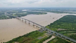 Cầu Nhơn Trạch bắc qua sông Đồng Nai nhìn từ trên cao, đoạn thuộc tuyến Vành đai 3 TP HCM